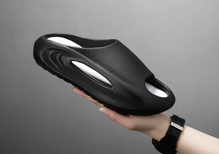 Men's summer ultra-soft men's slippers, sports beach sandals, suitable for outdoor wear, for teenagers, soft sole — chobi 19