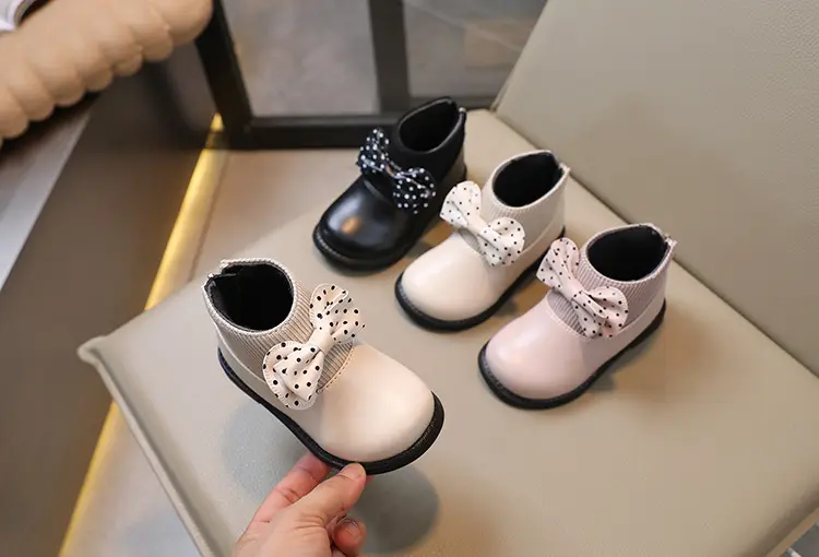Children's cotton boots 2023 new winter children's shoes Korean style girls' soft sole leather boots baby versatile plus velvet Martin boots — chobi 20