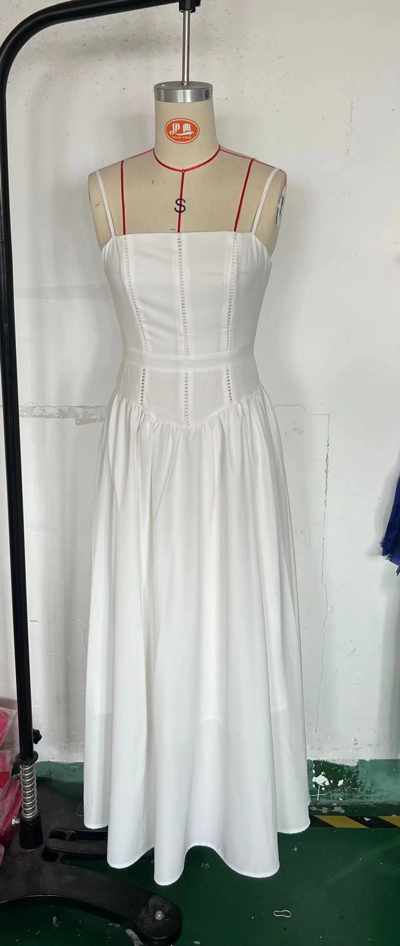 Elegant fashionable dress, skirt, high-quality style, french style, lifting effect, floral print — chobi 20