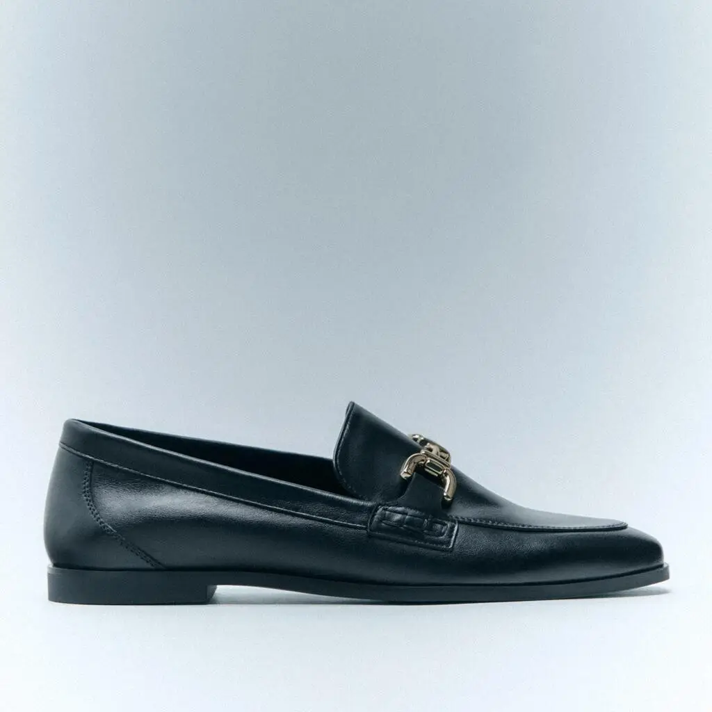 Zara, autumn brown shoes flat, casual loafers, autumn season 2026, round toe — chobi 6