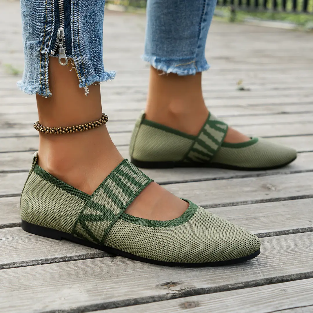 (Cross-border trading), shoes flat pointed-toe low-cut, slip-ons, breathable two-tone loafers, European style, made with flyknit technology — chobi 13