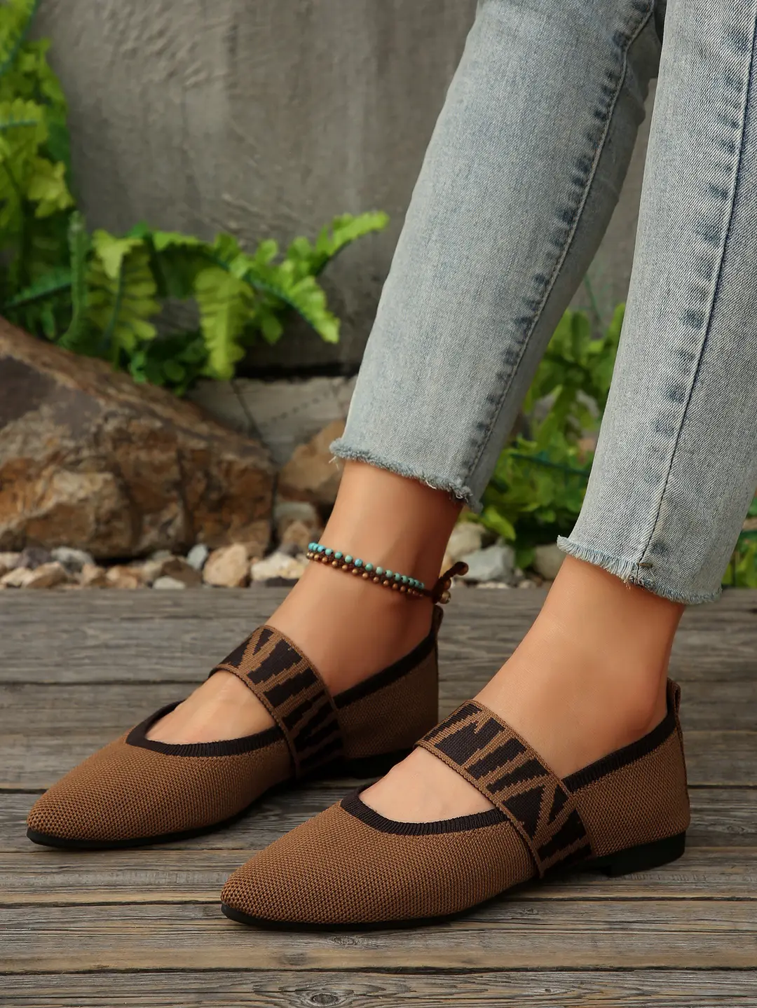 (Cross-border trading), shoes flat pointed-toe low-cut, slip-ons, breathable two-tone loafers, European style, made with flyknit technology — chobi 23