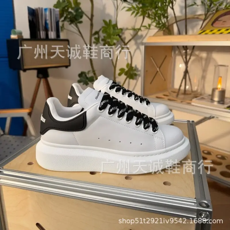 (Cross-border trading), universal casual white sneakers platform with hidden heel for men and women, extra thick chunky platform — chobi 7