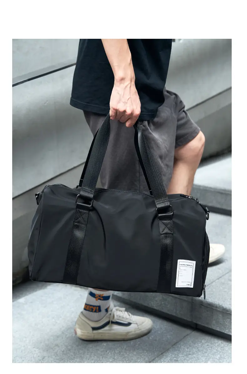 Sports bag for training wet and dry separation, capacious bag strap for traveling one shoulder, travel bag, simple and elegant design — chobi 22