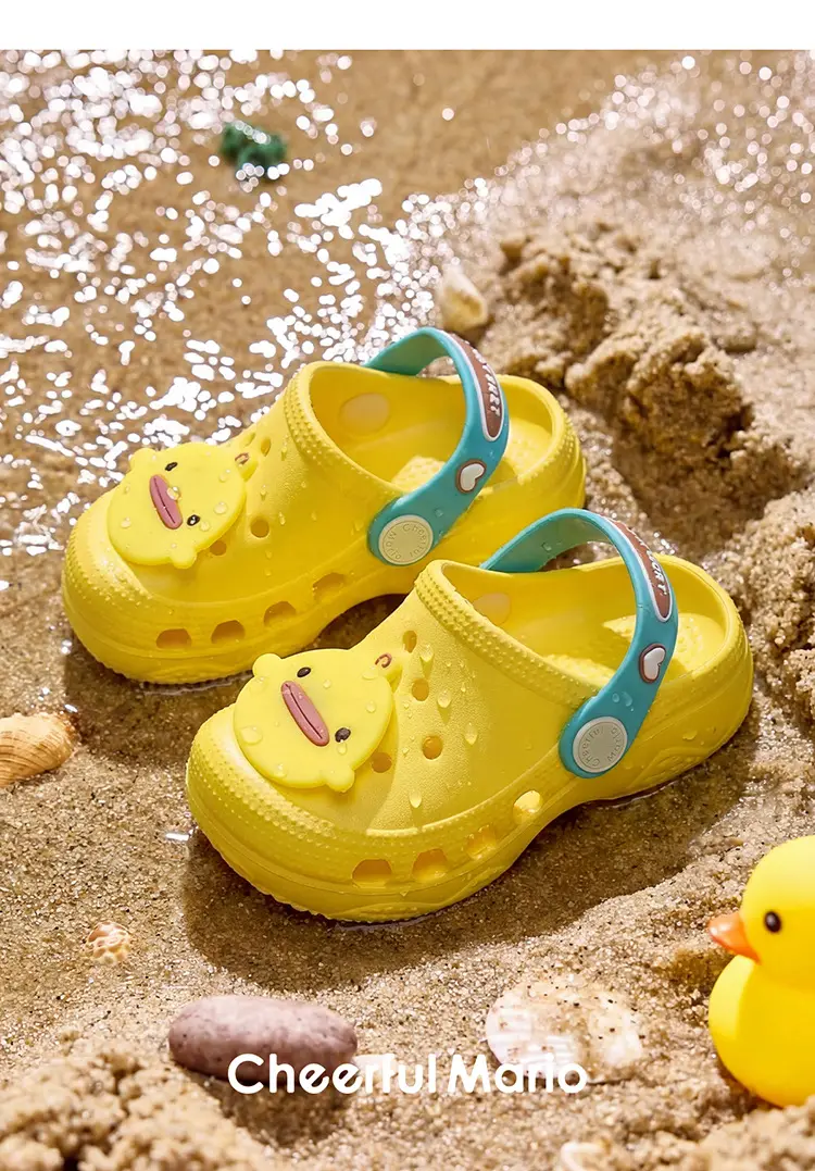 Children's cute Crocs-style slippers for boys, beach mule, soft sole, closed heel, closed toe — chobi 22