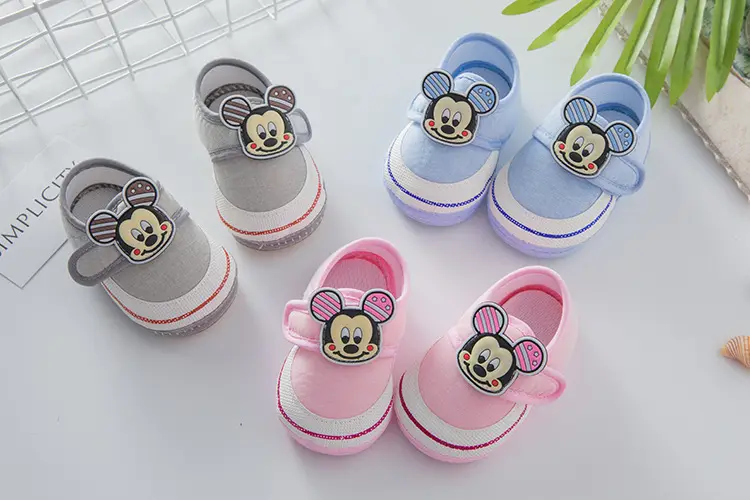 Spot hot baby shoes anti-slip toddler shoes beef tendon soft sole baby shoes children's shoes newborn shoes baby full moon shoes — chobi 32