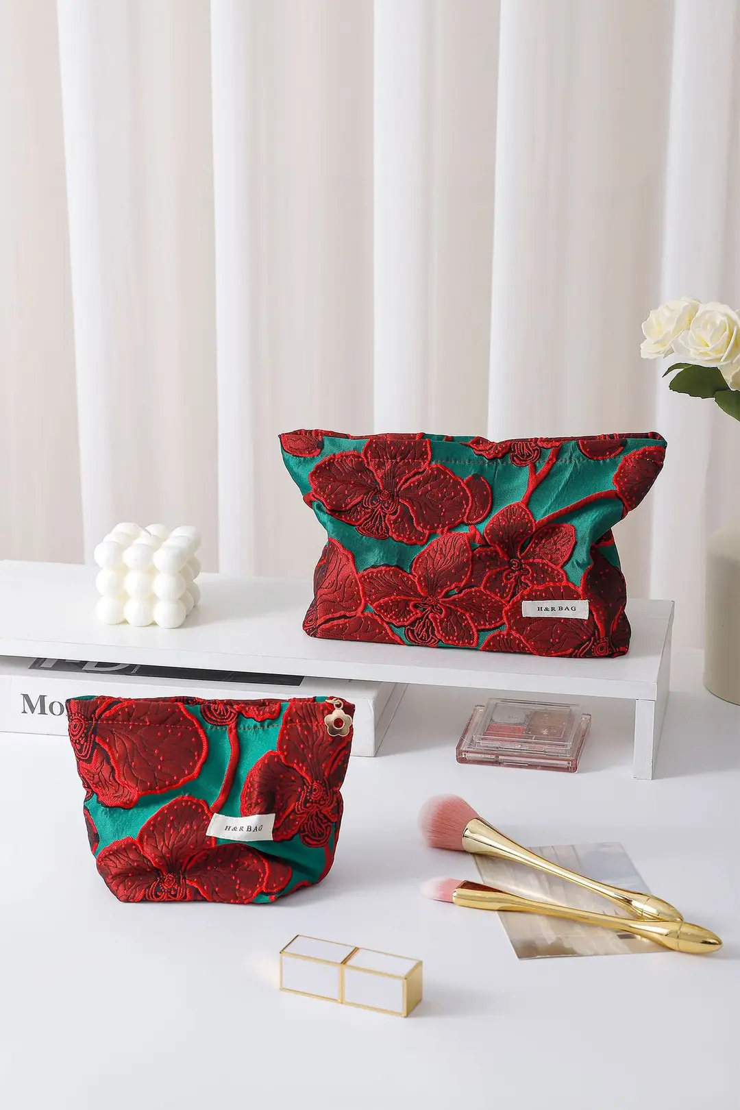 Retro capacious cosmetic bag, small clutch bag, storage bag, wallet, high-quality style — chobi 13