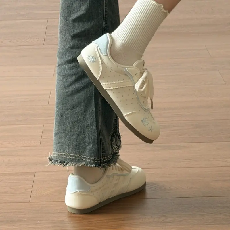 Breathable autumn fashionable thin white sneakers, universal comfortable GAT shoes, autumn season 2026, suitable for standing work, women's style — chobi 9