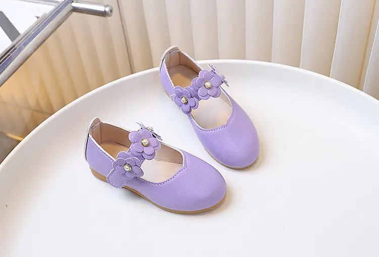 Children's white shoes made of black leather for students — chobi 16