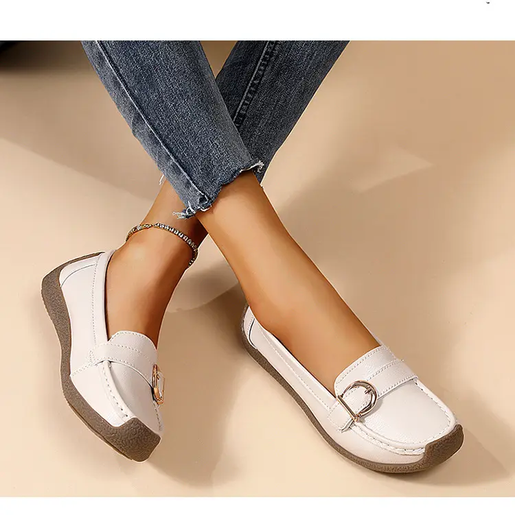 Casual women's loafers flat, comfortable “mom shoes”, Collection Year 2026, soft sole, plus size, non-slip sole — chobi 13
