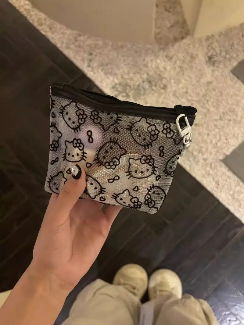 Small handheld cosmetic bag for traveling, organizer bag to go out, wallet — chobi 8