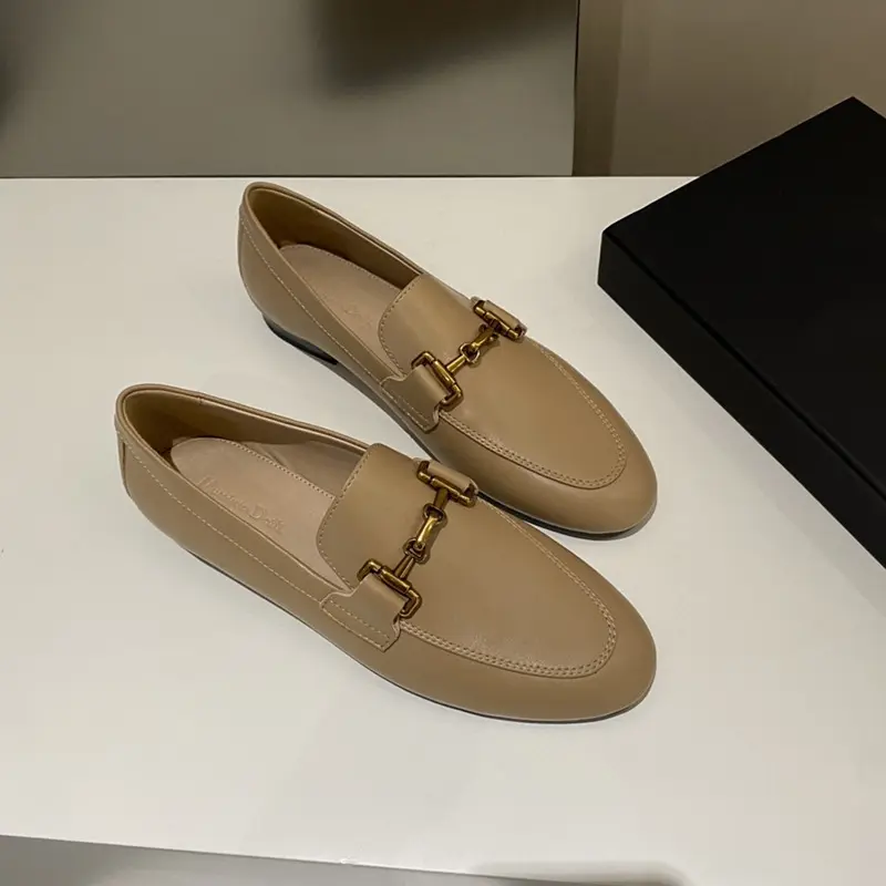 Autumn leather casual loafers flat, metallic color, 2023, trend of season, round toe, cowhide — chobi 7