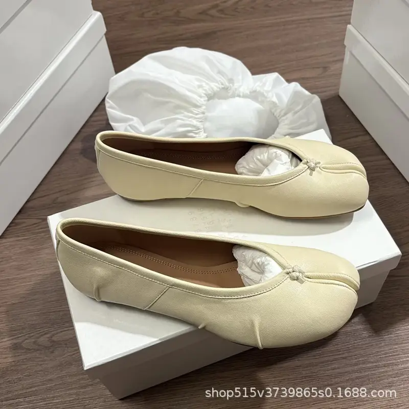 Tabi flat, casual shoes, loafers — chobi 30