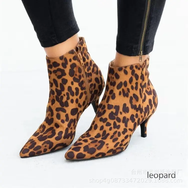 (Wholesale), demi-season fashionable low boots, ankle boots stiletto heels pointed-toe, (Physicals) — chobi 2