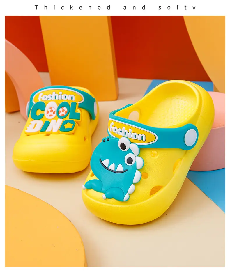 Children's non-slip cartoon summer Crocs-style slippers, mule for boys, sandals — chobi 15