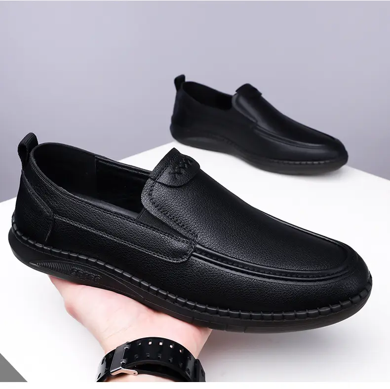 Wenzhou leather shoes 2026 new style breathable soft surface wear-resistant slip-on shoes men's casual beanie shoes drop shipping — chobi 20