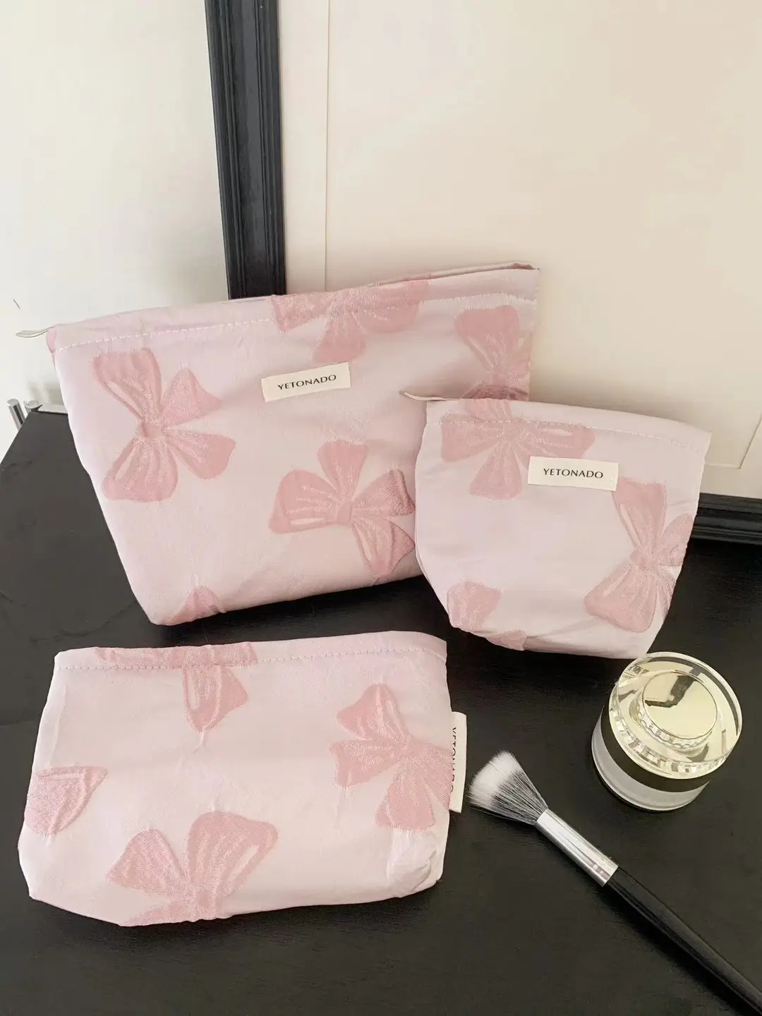 Retro cosmetic bag with bow, lipstick for skin care, handheld capacious storage bag — chobi 3