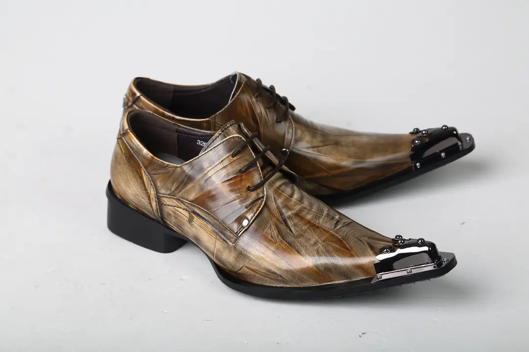 European style men's carved pointed-toe shoes, iron-toe trendy men's shoes, genuine leather British business casual fashion hairstylist men's leather  — chobi 10
