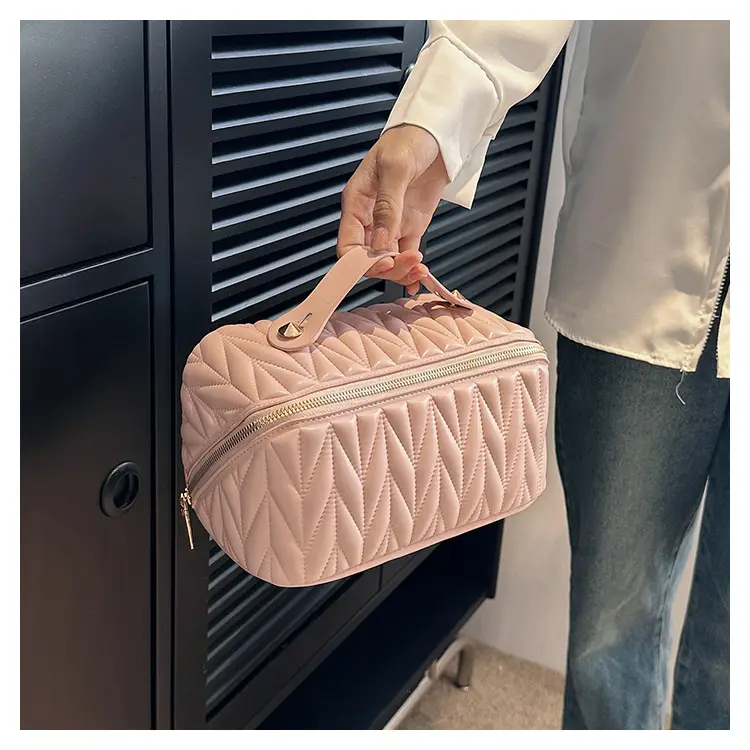 (Cross-border trading), capacious cosmetic bag for traveling, solid color retro organizer bag, city style — chobi 10