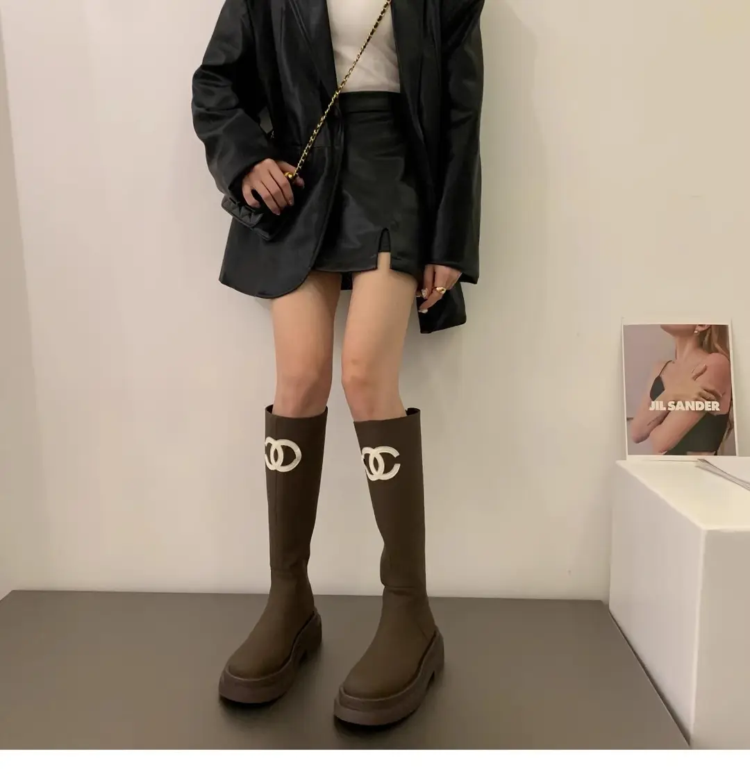Autumn high boots platform, trend of season, Chanel style, for teenagers — chobi 8
