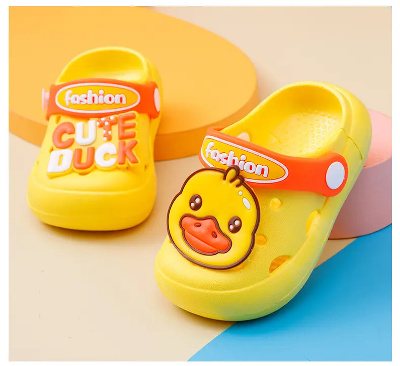 Children's non-slip cartoon summer Crocs-style slippers, mule for boys, sandals — chobi 10